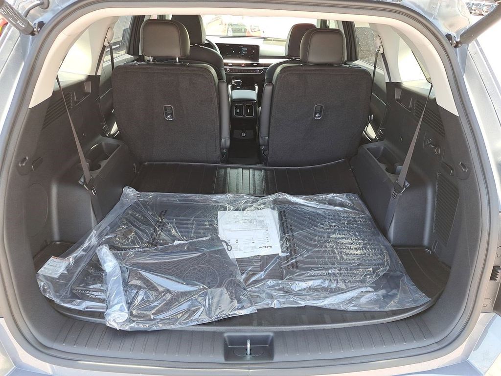 2025 Kia Sorento EX photo 9