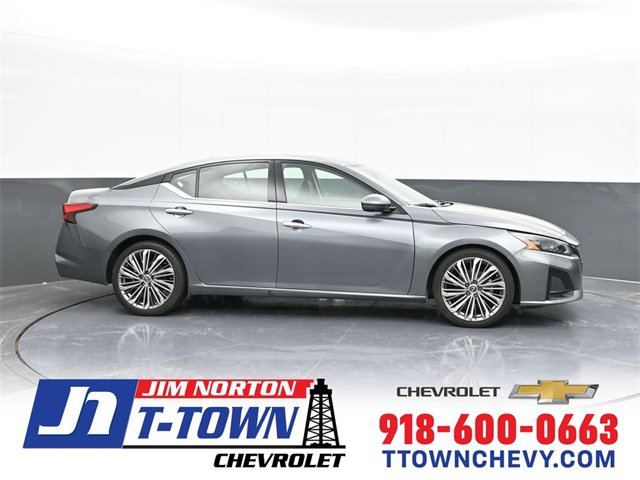 2023 Nissan Altima SL