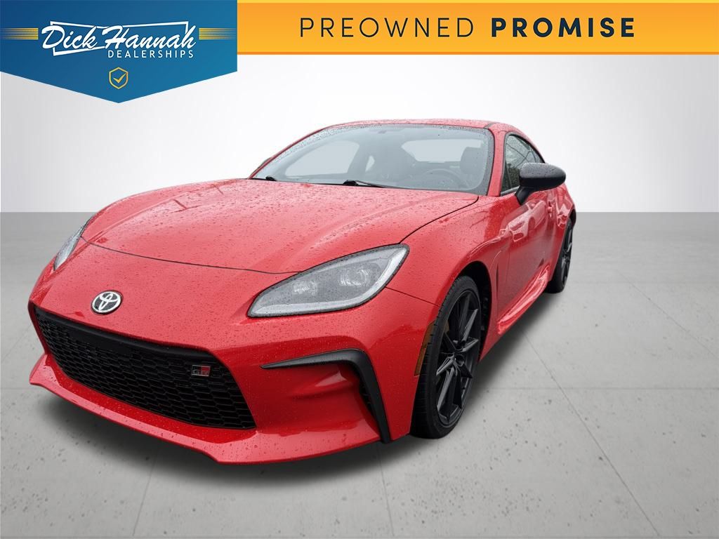 2024 Toyota GR86 Premium's photo