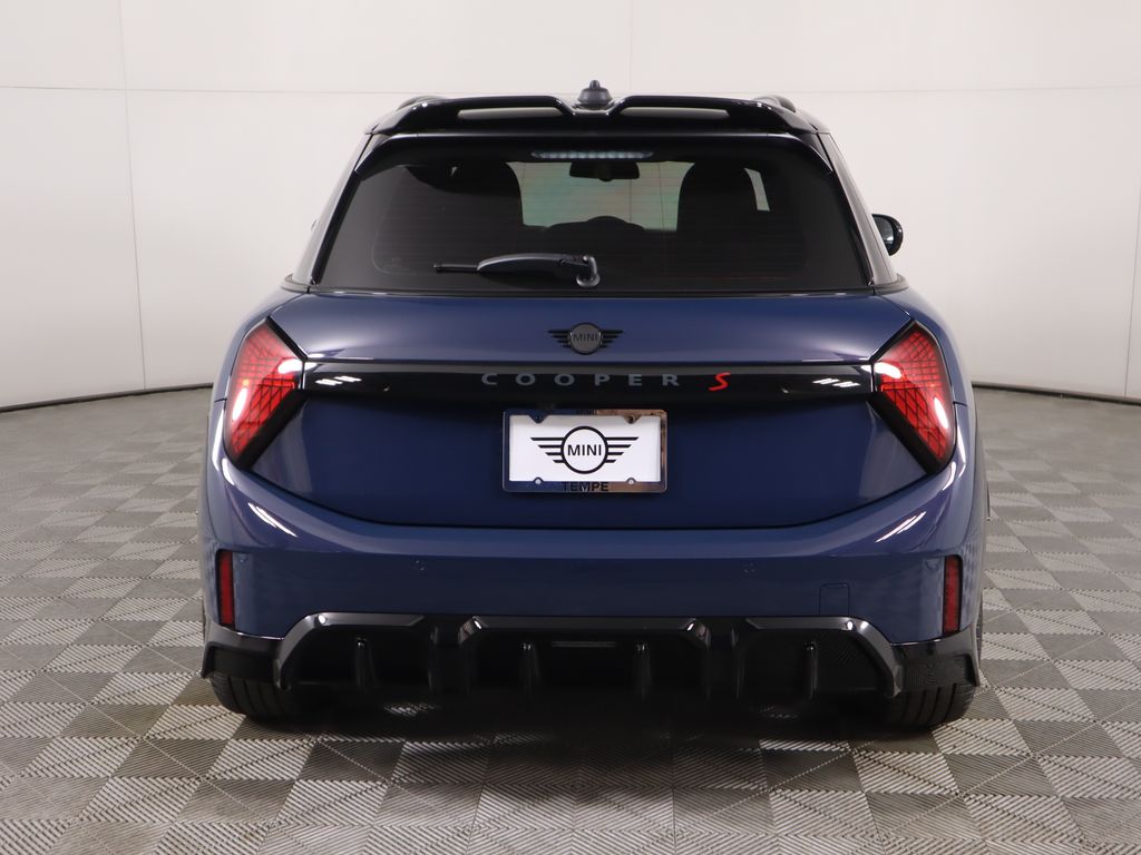 2026 Mini Cooper 4 Door Hardtop S Iconic photo 3