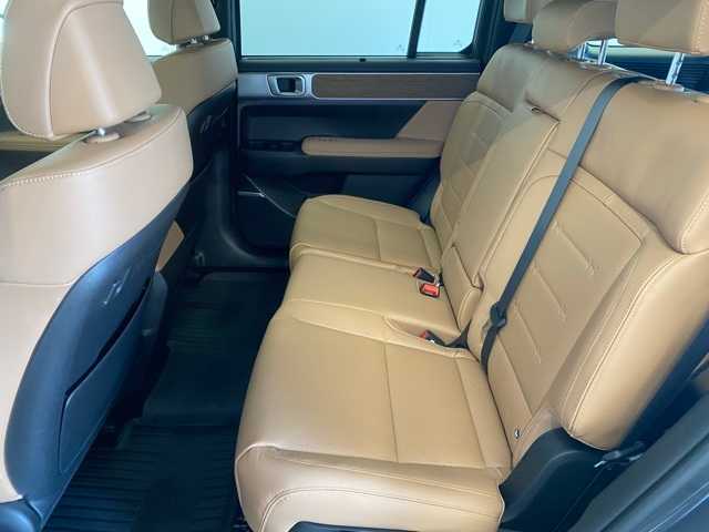 2025 Hyundai Santa Fe Limited Sport photo 28
