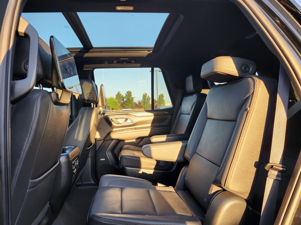 2023 Chevrolet Tahoe High Country photo 19