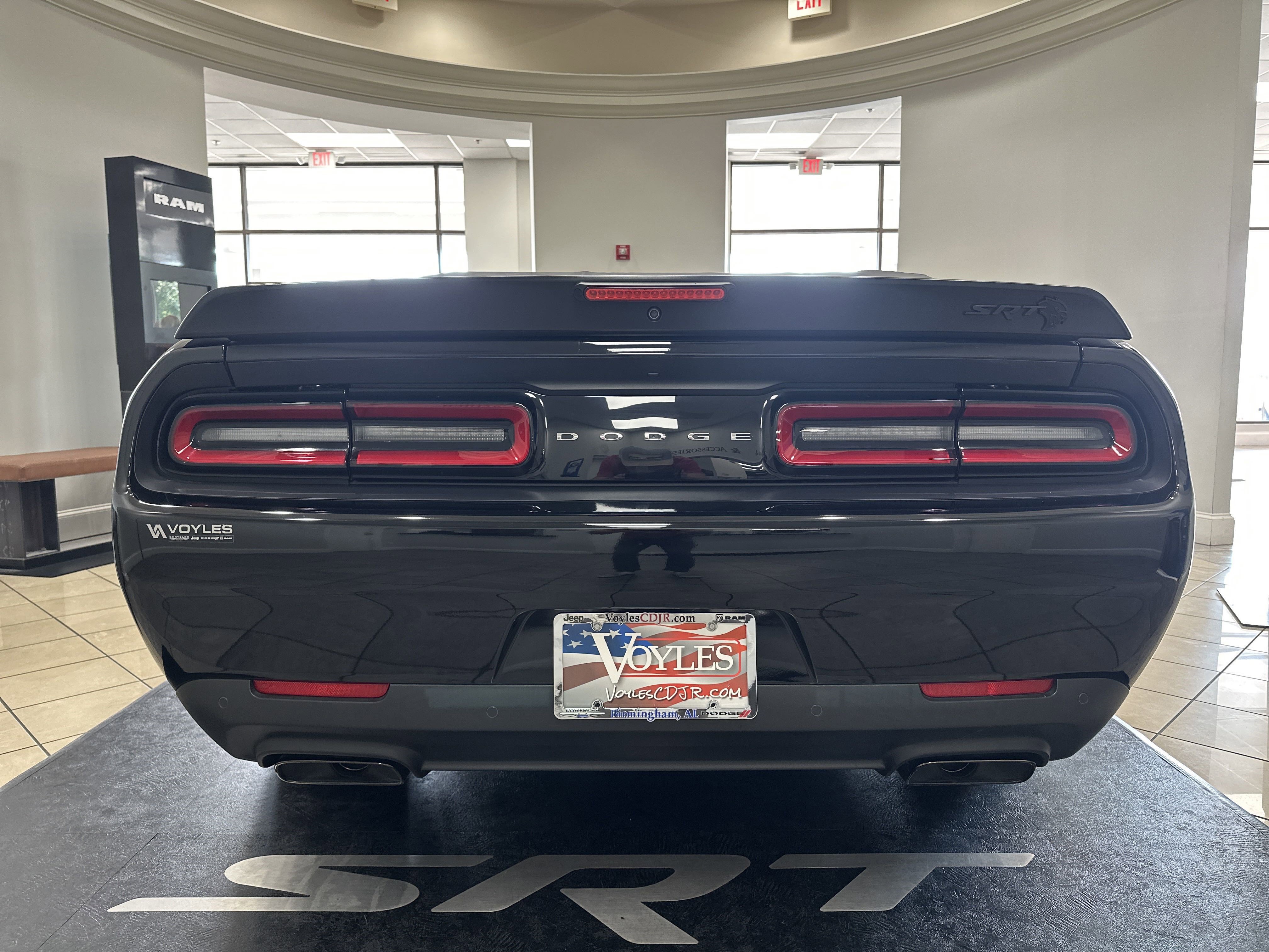 2023 Dodge Challenger SRT8 Hellcat Widebody photo 5
