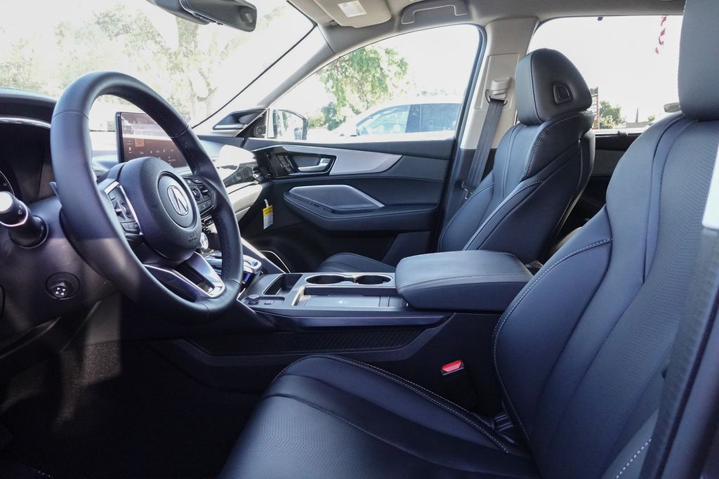 2025 Acura MDX Technology photo 10