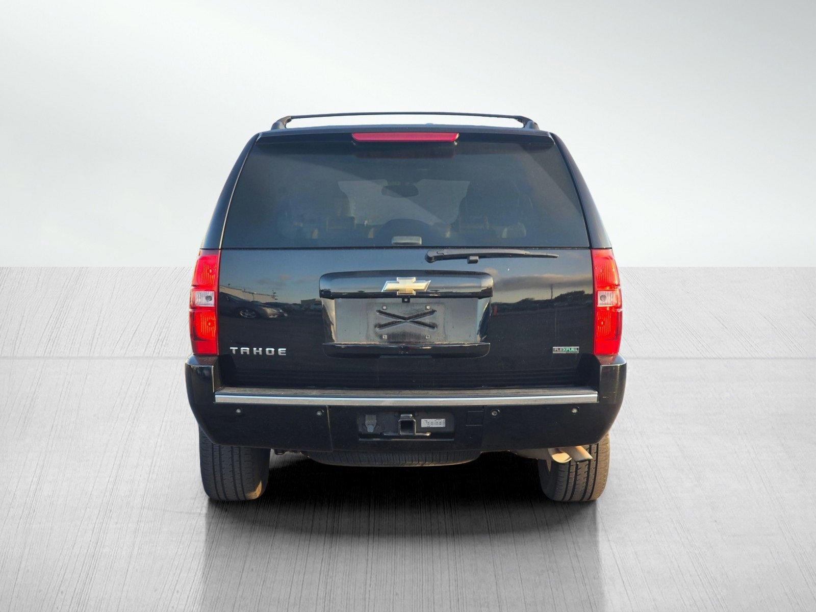 2011 Chevrolet Tahoe LTZ photo 3