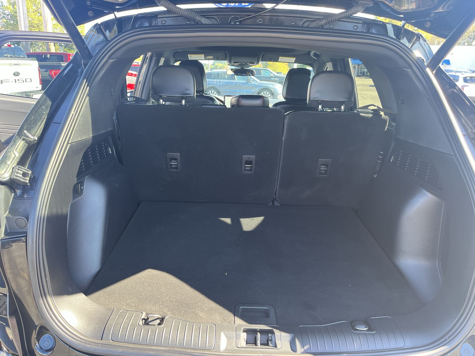 2023 Ford Escape ST-Line photo 3