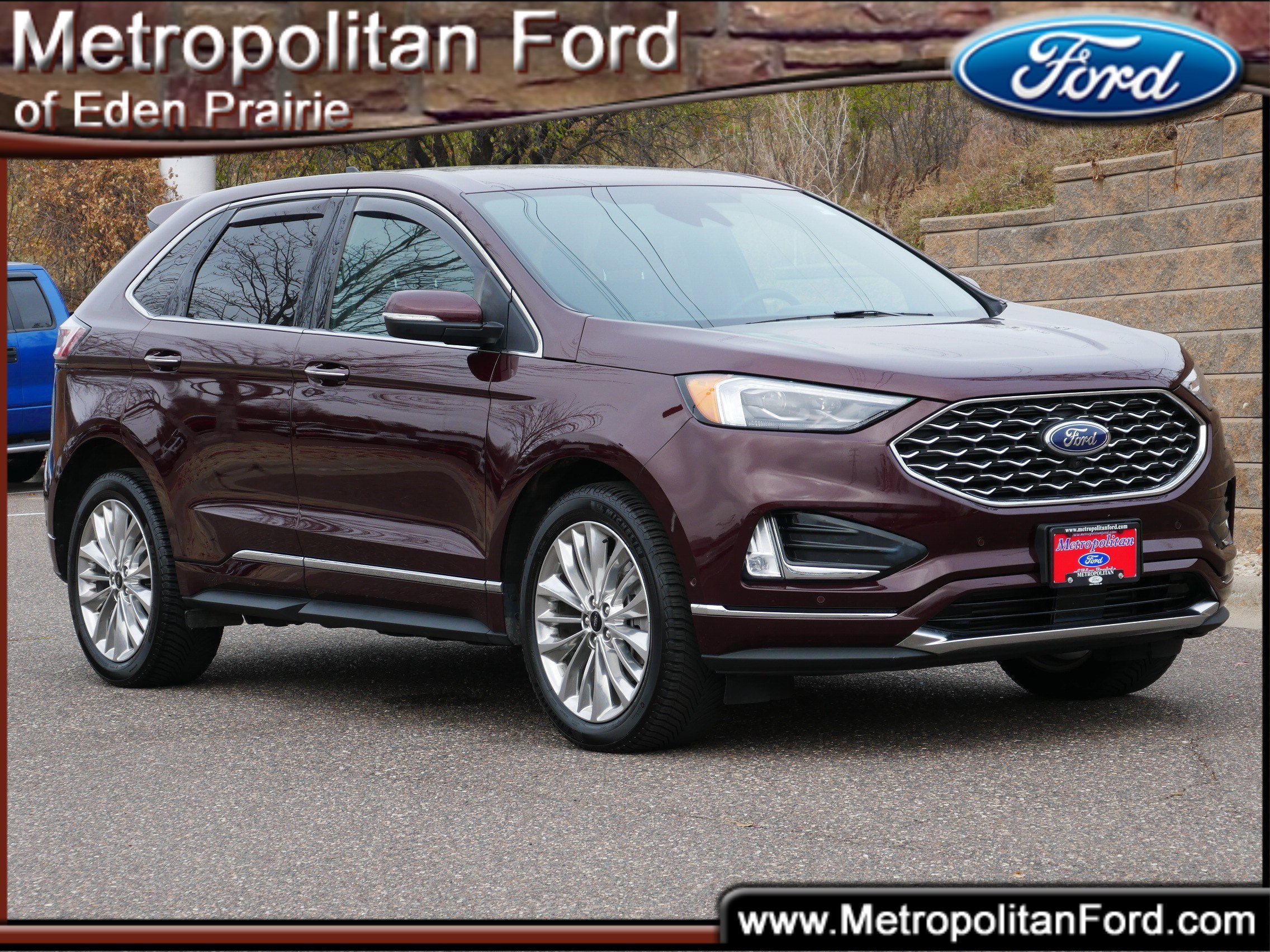 2022 Ford Edge Titanium's photo