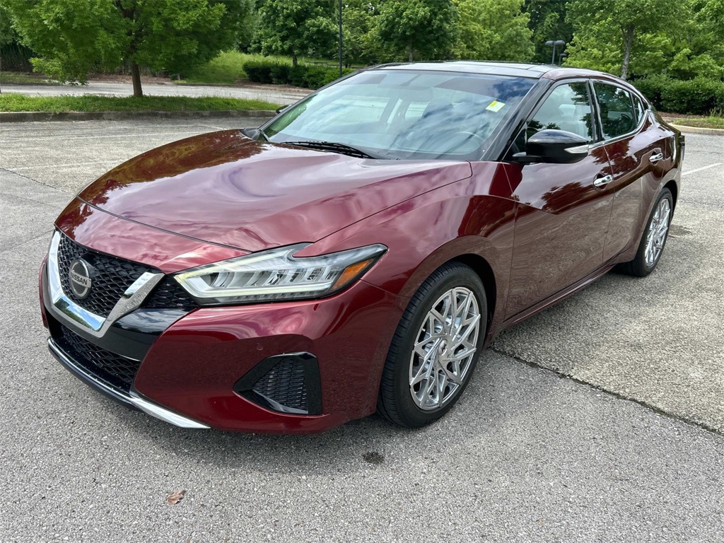 2019 Nissan Maxima SL photo 3