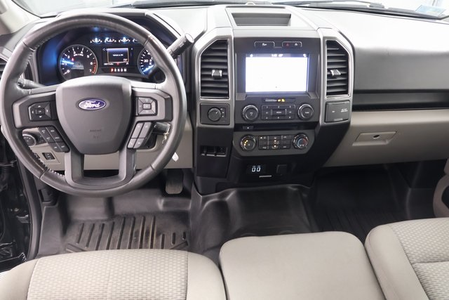 2018 Ford F-150 XLT photo 2