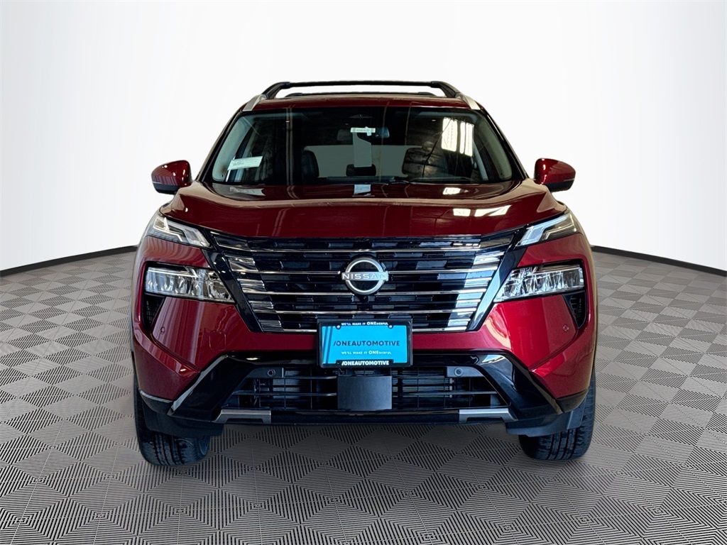 2026 Nissan Rogue Platinum photo 2