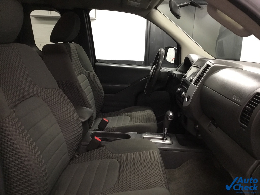 2018 Nissan Frontier SV photo 35
