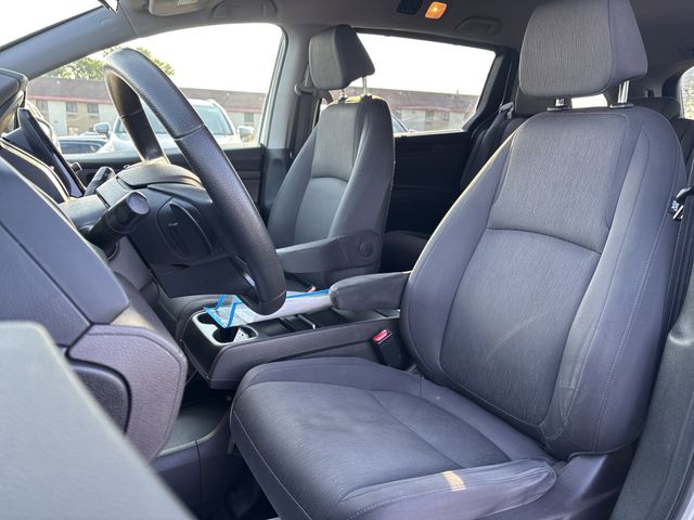 2019 Honda Odyssey EX photo 4