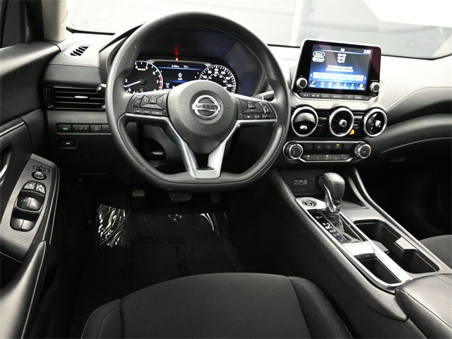 2023 Nissan Sentra SV photo 13