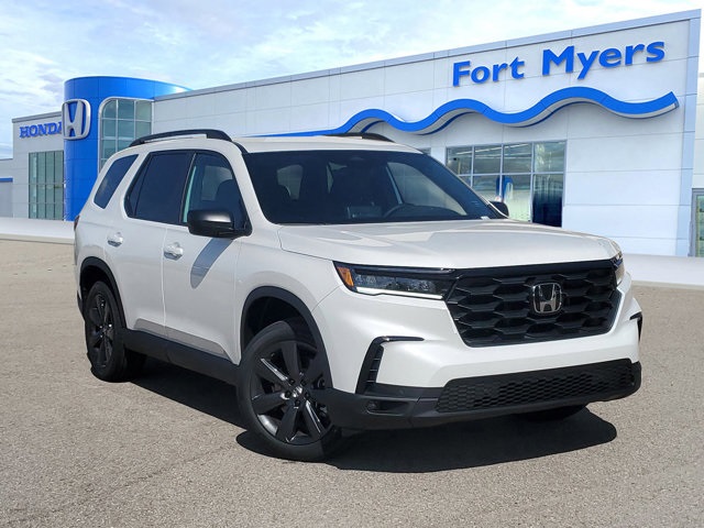 2025 Honda Pilot Sport's photo