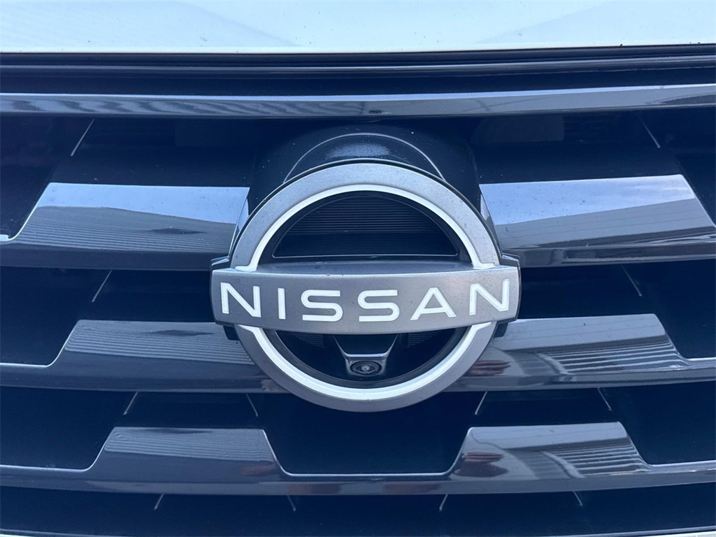 2021 Nissan Armada SL photo 6