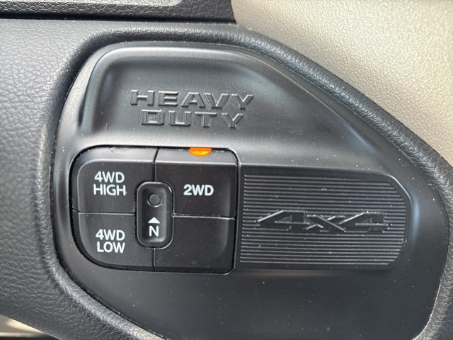2022 Ram 2500 Laramie photo 13