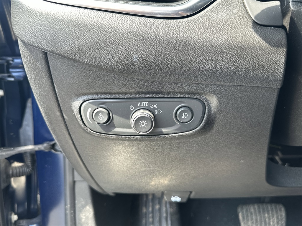 2022 CHEVROLET EQUINOX - Image 15