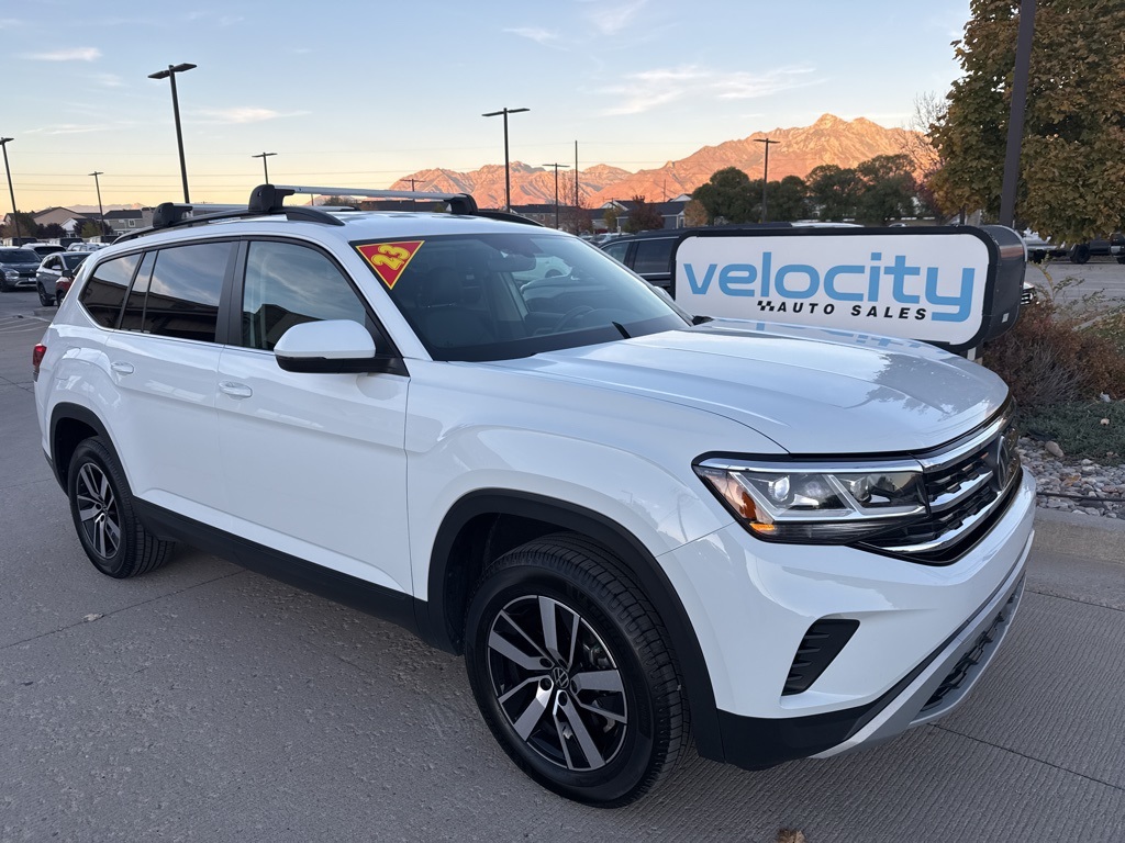 2023 Volkswagen Atlas SE's photo