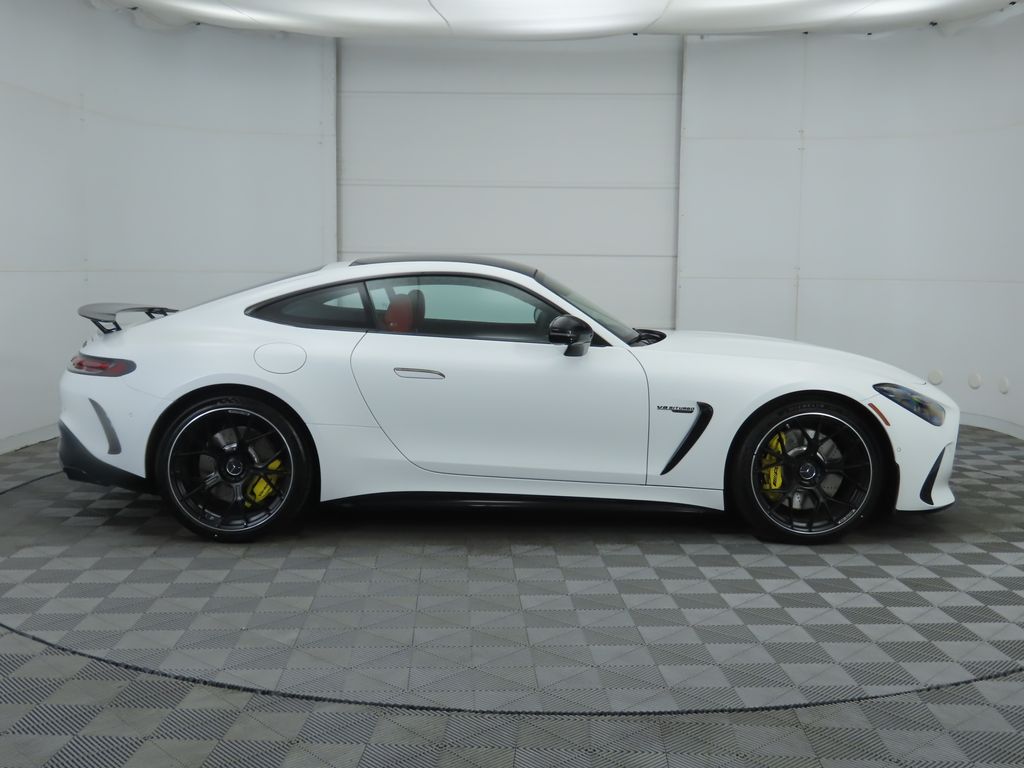 2026 Mercedes Benz AMG GT 63 photo 4