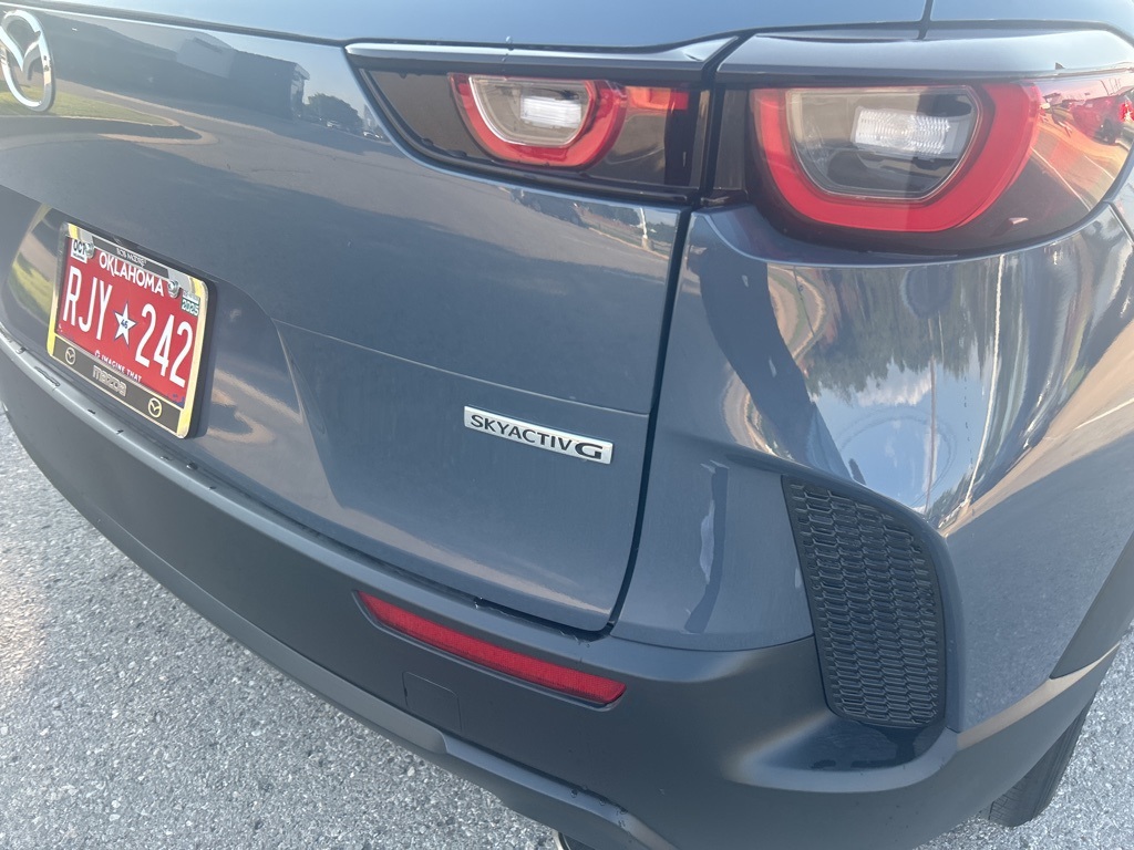 2025 Mazda CX-50 2.5 Select photo 13