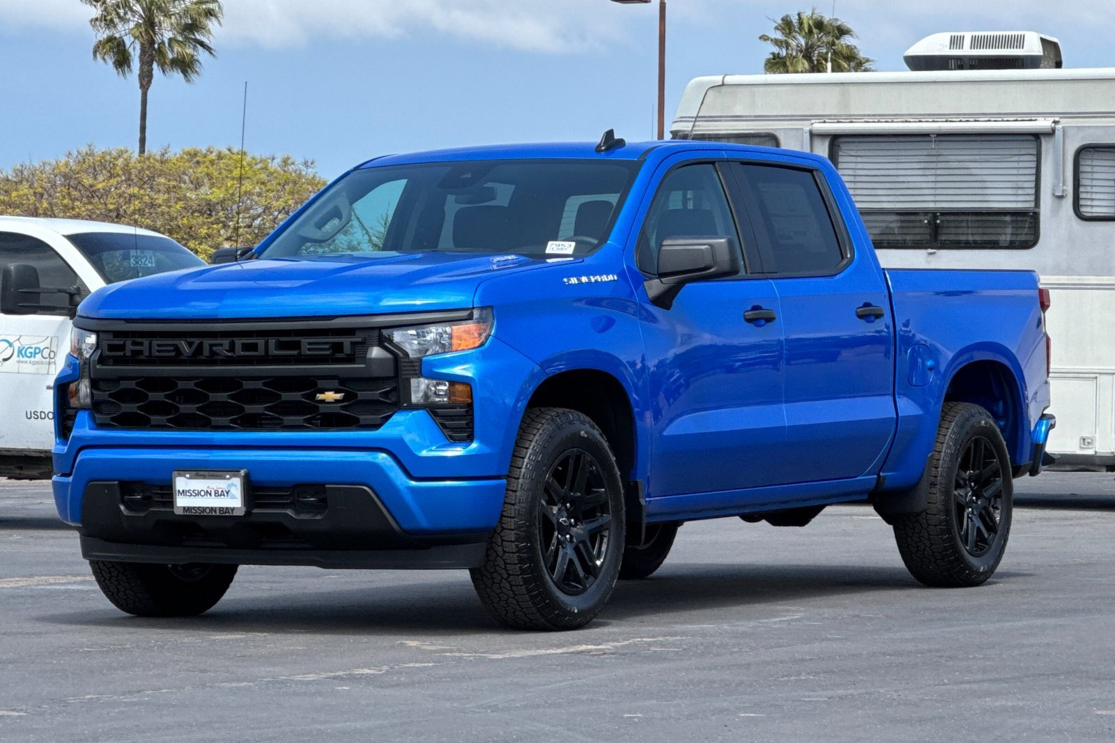 2025 Chevrolet Silverado 1500 Custom photo 7