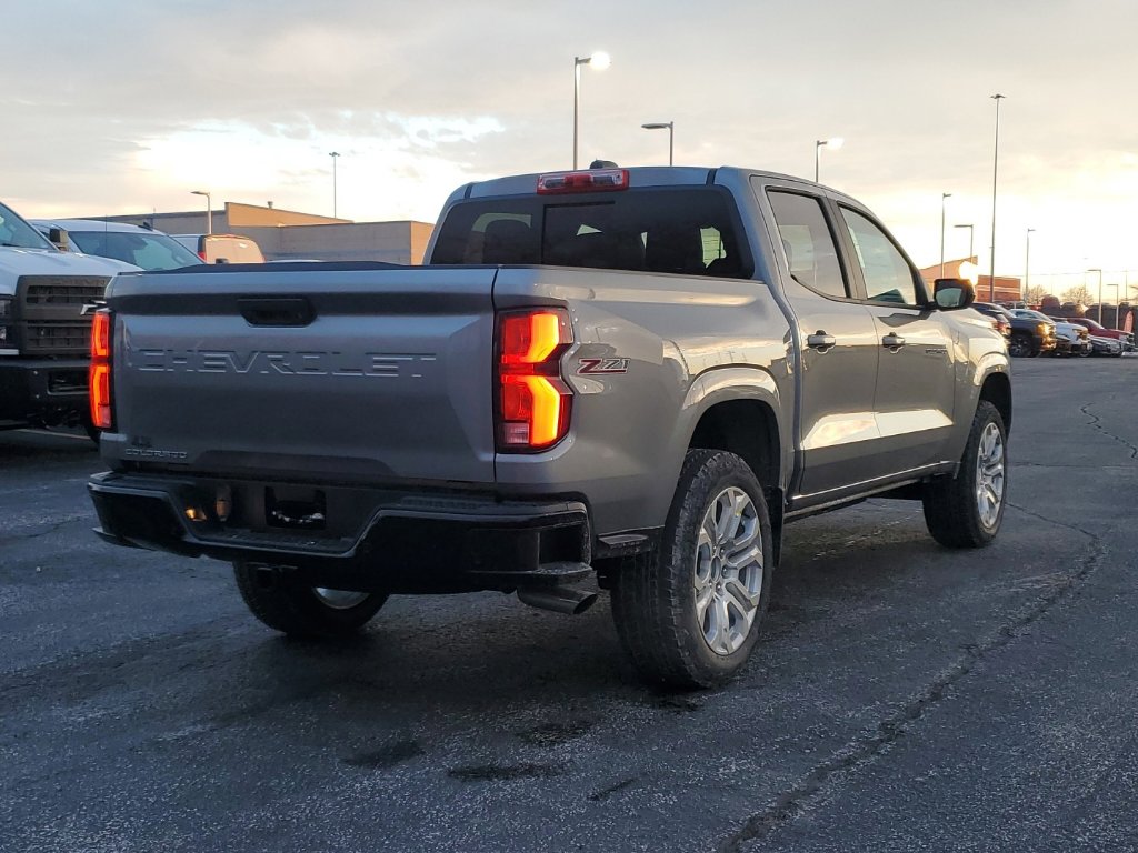 2025 Chevrolet Colorado Z71 photo 17
