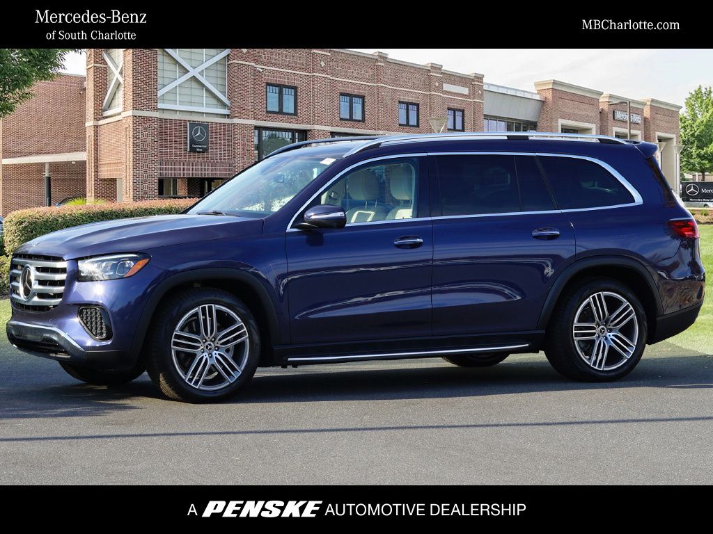 2024 Mercedes-Benz GLS Base's photo