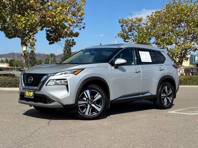 2021 Nissan Rogue SL photo 2