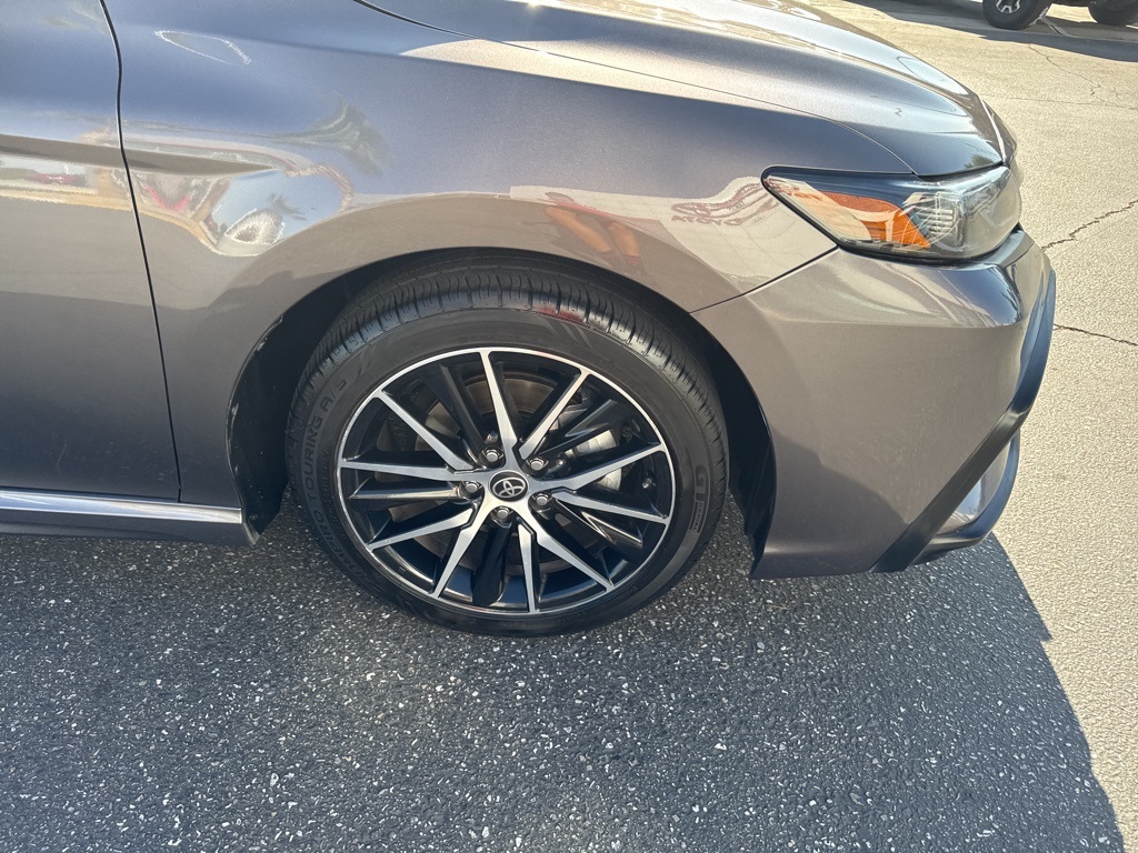 2022 Toyota Camry SE photo 20