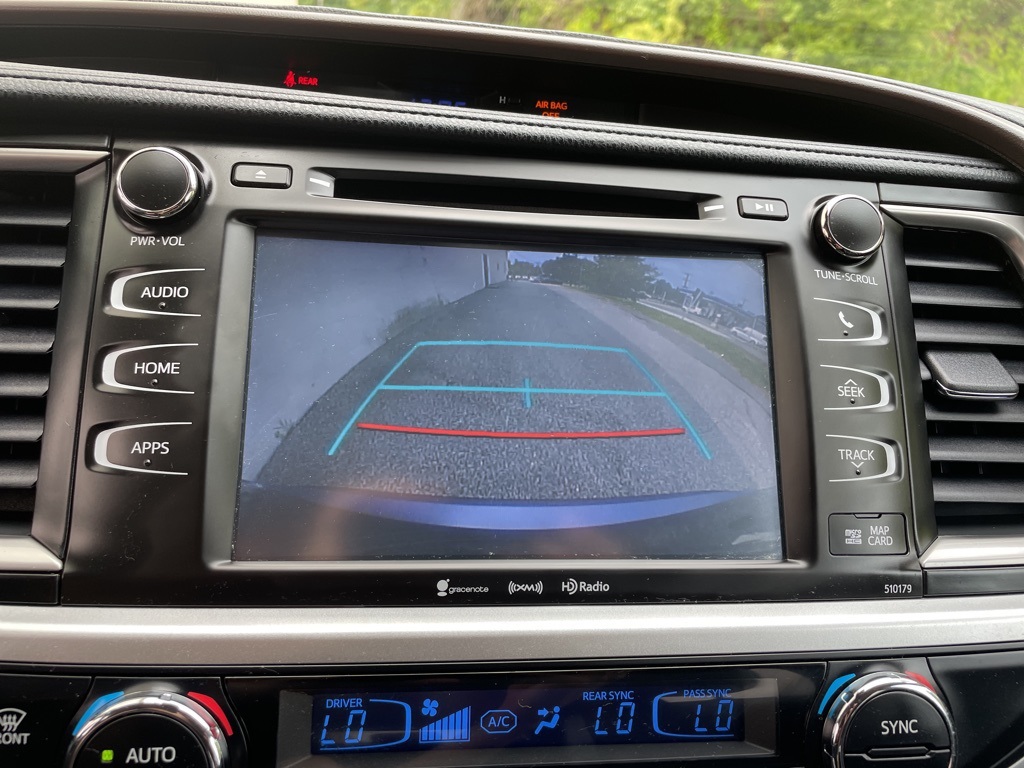 2018 Toyota Highlander XLE photo 16