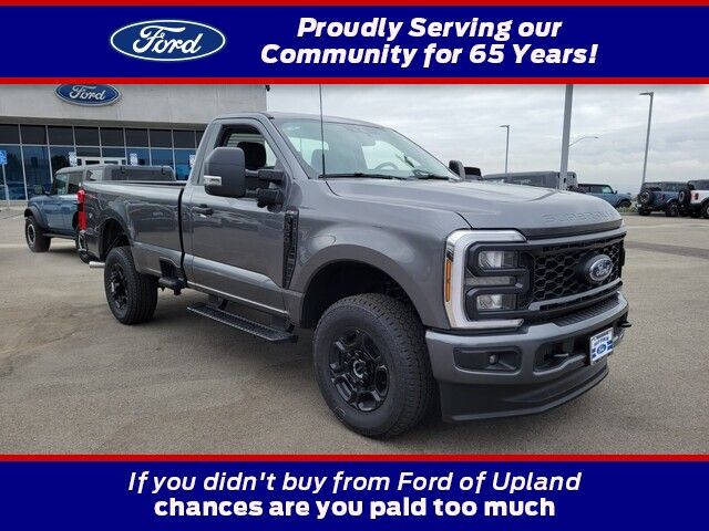 2025 Ford F-350 Super Duty XL's photo