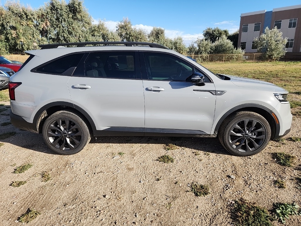 2022 Kia Sorento X-Line EX photo 6