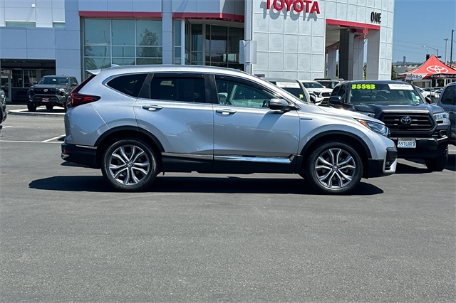 2020 Honda CR-V Hybrid Touring photo 3