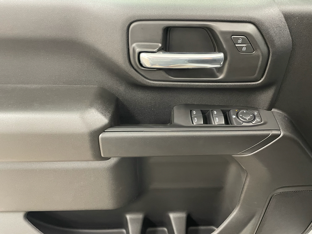 2025 Gmc Sierra 3500 HD Pro photo 5