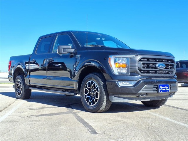 2023 Ford F-150 XLT's photo