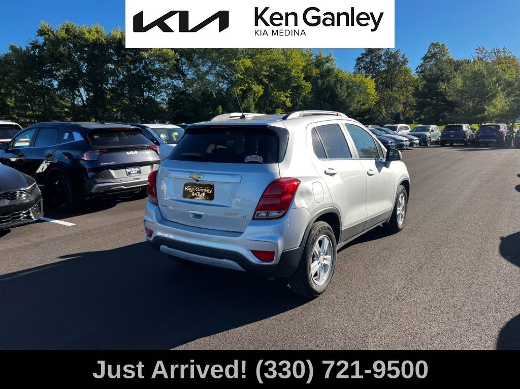 2017 Chevrolet Trax LT photo 5