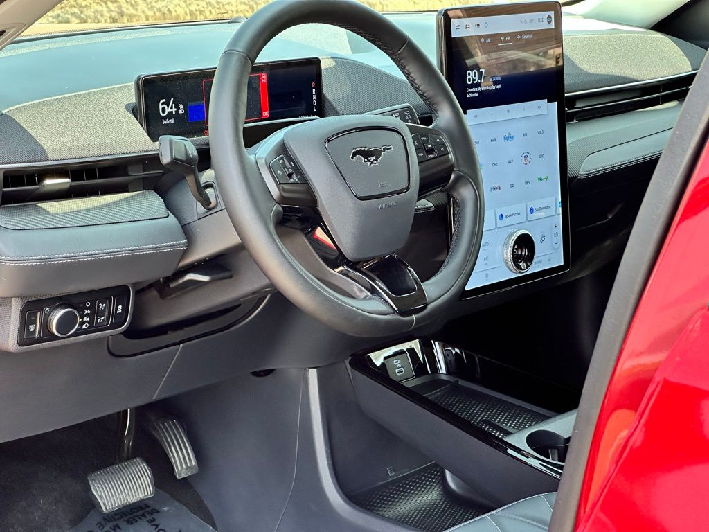 2024 Ford Mustang Mach-E Select photo 8