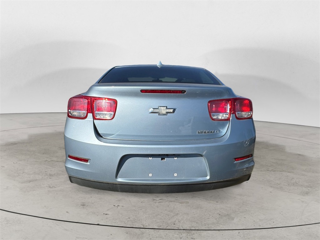 2013 Chevrolet Malibu 1LT photo 3