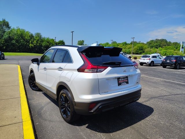 2025 Mitsubishi Eclipse Cross SEL photo 2