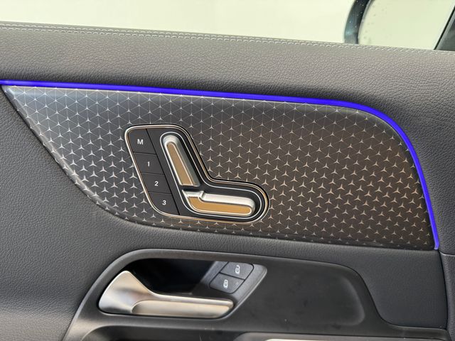 2025 Mercedes Benz GLA 250 photo 39