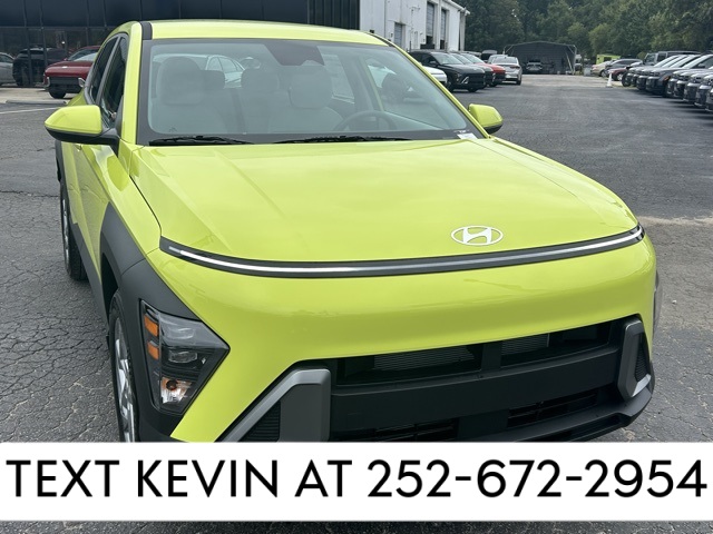 2026 Hyundai Kona SE's photo