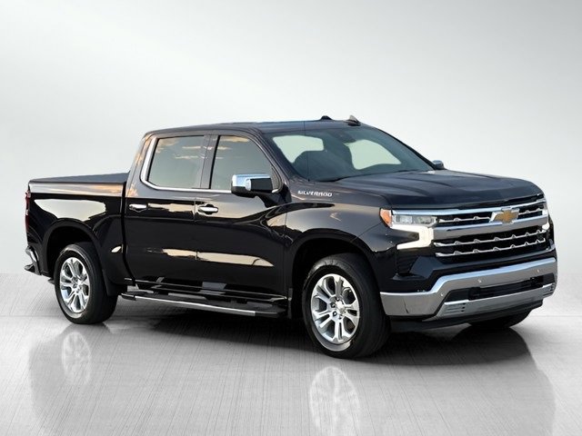 2024 Chevrolet Silverado 1500 LTZ photo 2