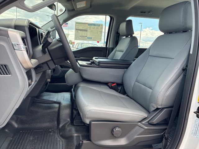 2026 Ford F-250 photo 18