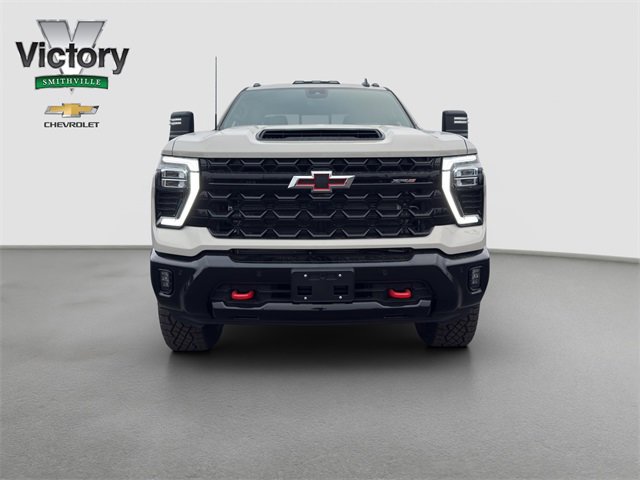 2026 Chevrolet Silverado 2500HD ZR2 photo 2