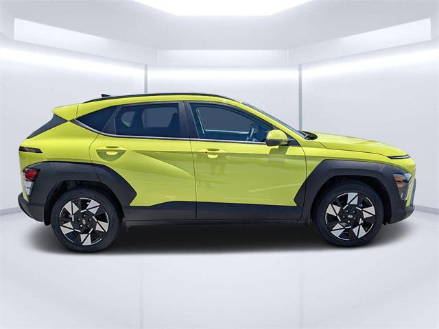 2025 Hyundai Kona SEL photo 2