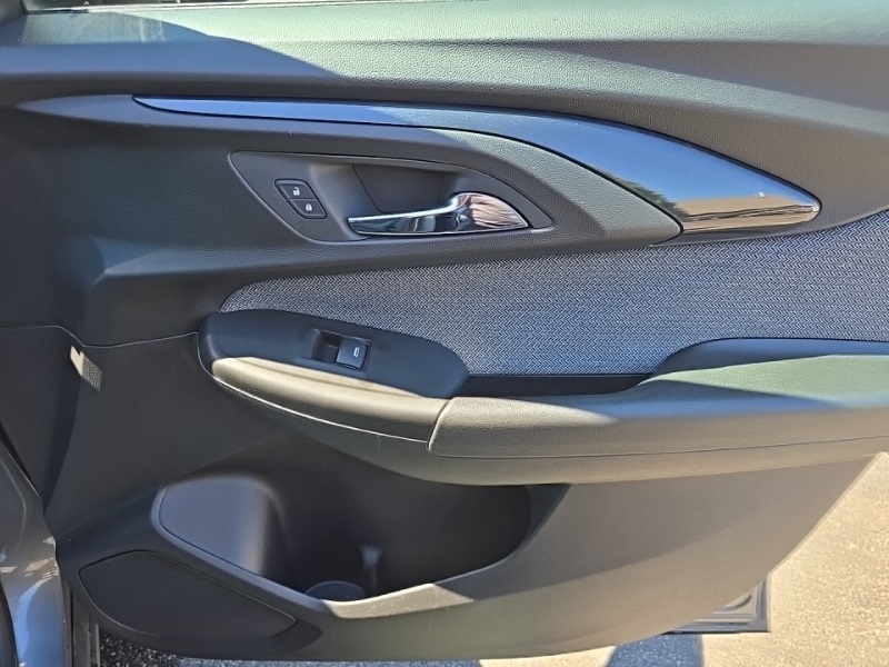 2022 Chevrolet Trailblazer LT photo 28