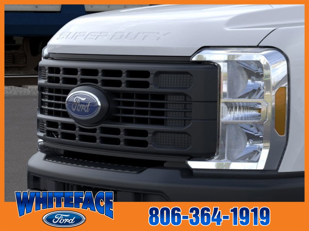 2025 Ford F-350 photo 15