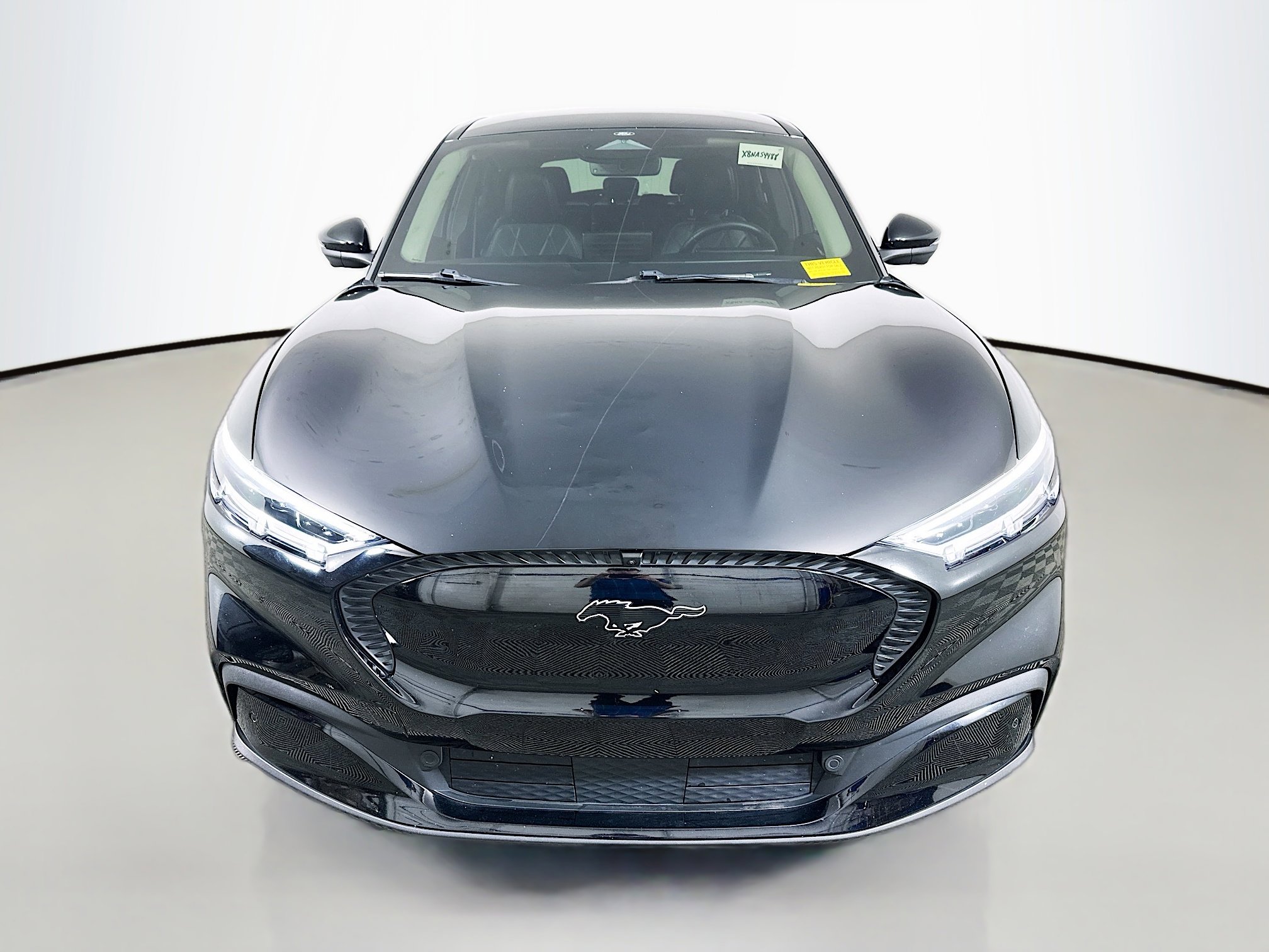 2021 Ford Mustang Mach-E Select photo 2