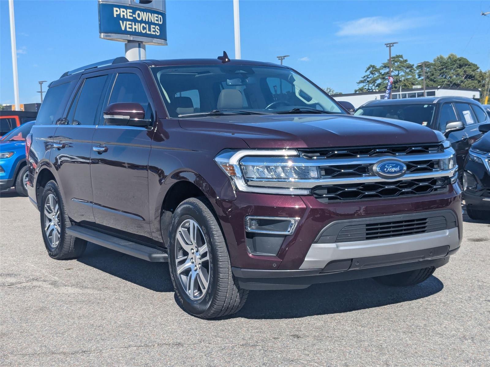 2024 Ford Expedition Limited photo 3