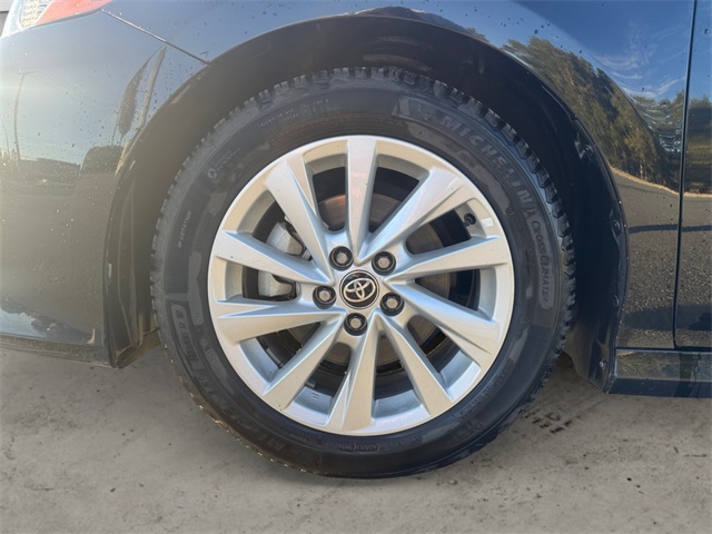 2023 Toyota Camry LE photo 10